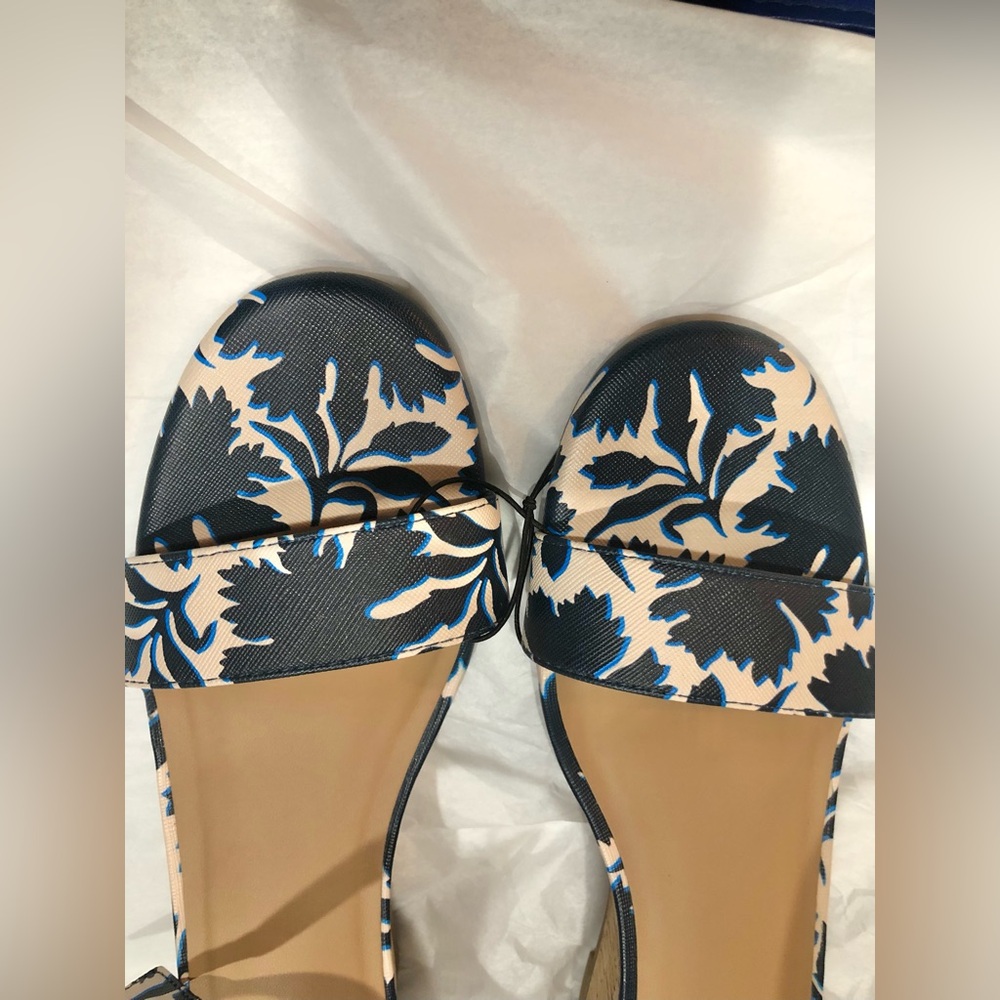 Aerosoles navy blue and cream floral ankle strap open toe cork wedge size 11 new - Picture 9 of 15
